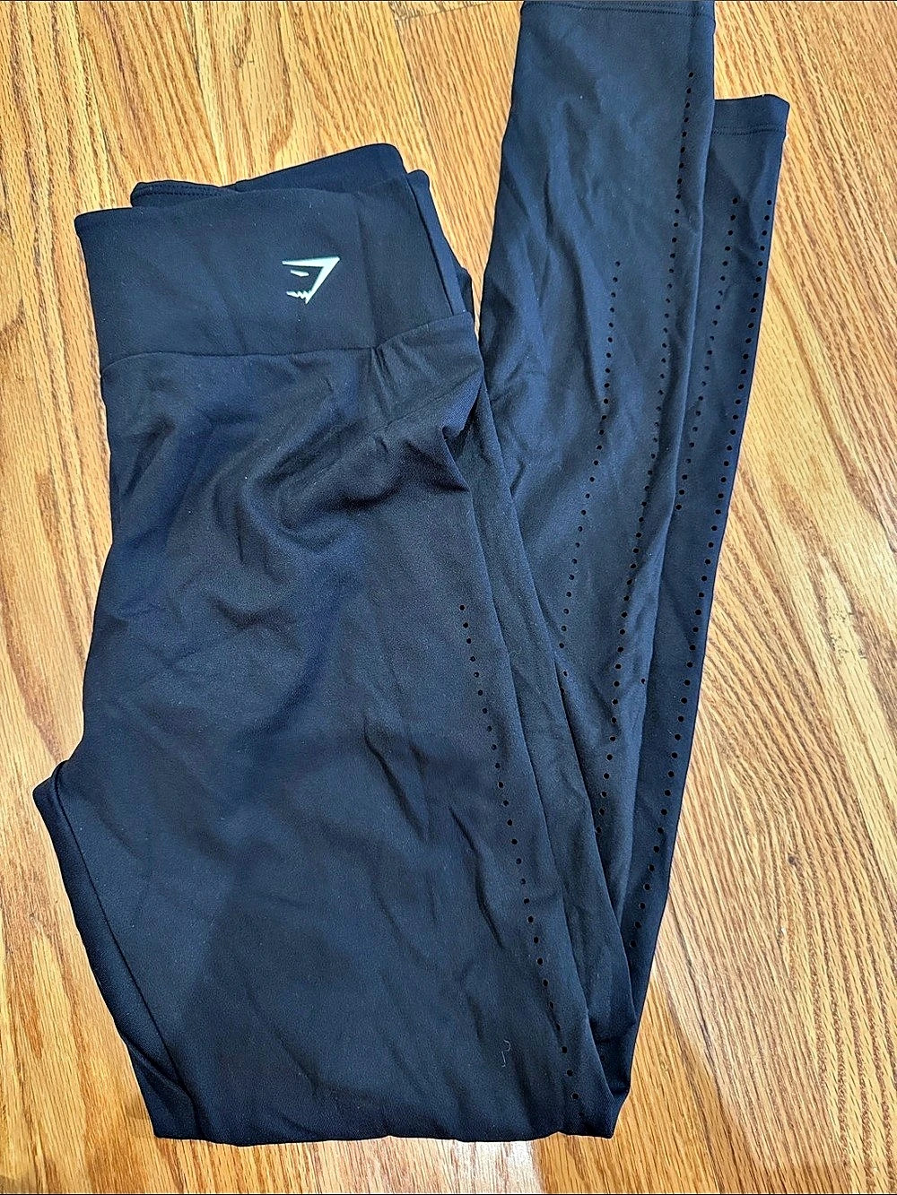 GYMSHARK Laser Cut Leggings Black Athletic Leggings Size Medium Like New